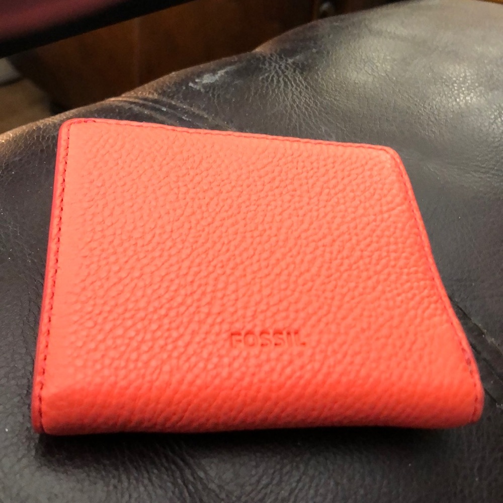 Fossil wallet